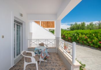 private pool villa laganas zakynthos
